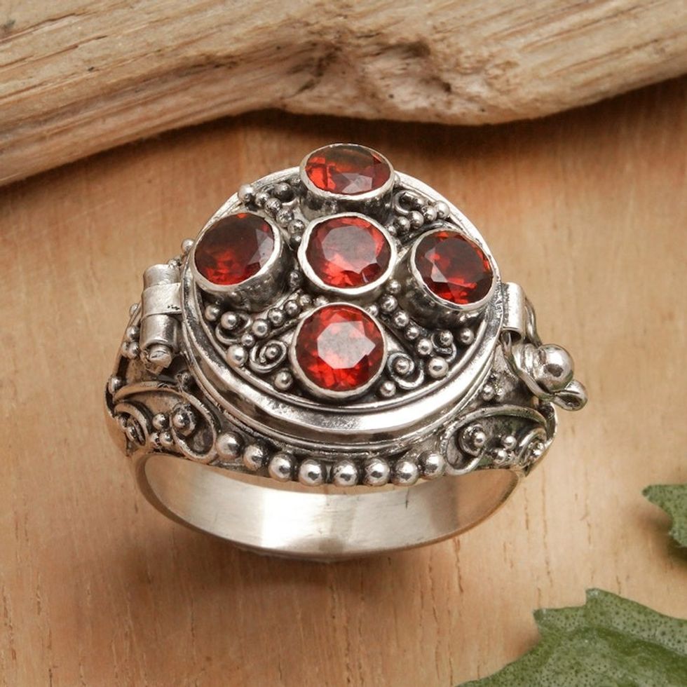 Sterling Silver Locket Ring Topped with 5 Garnet Stones 'Candlelight Red'