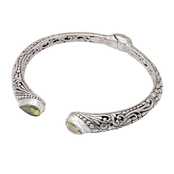 Alternate image for Polished Cuff Bracelet with Over-One-Carat Peridot Jewels Green Tegalalang