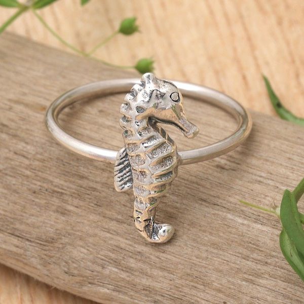 Alternate image for Sterling Silver Seahorse-Themed Cocktail Ring Seahorse Origin