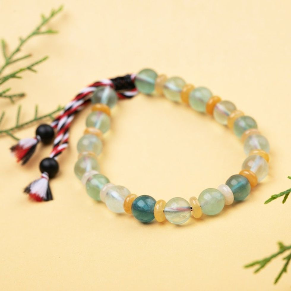 Adjustable Yoga Tridatu Fluorite Onyx Beaded Men's Bracelet 'Tridatu Tranquility'