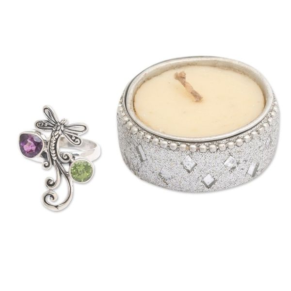 Alternate image for Dragonfly-Themed 1-Carat Peridot and Amethyst Cocktail Ring Fantastic Dragonfly