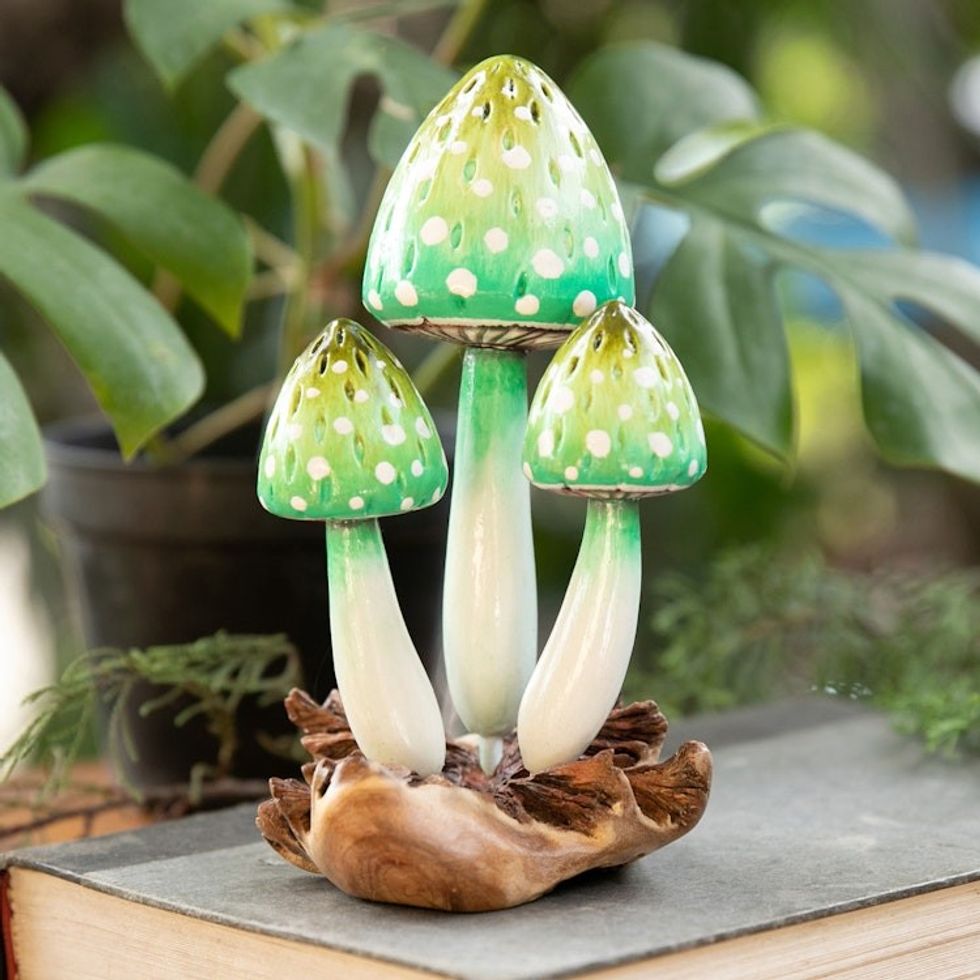 Green Mushroom-Themed Jempinis and Benalu Wood Sculpture 'Harmonious Forest'