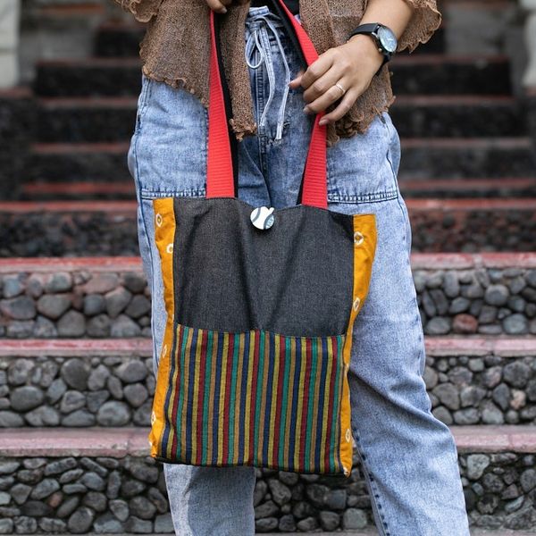 Alternate image for Folk Art-Themed Reversible Cotton Tote Bag from Indonesia Sides of Indonesia