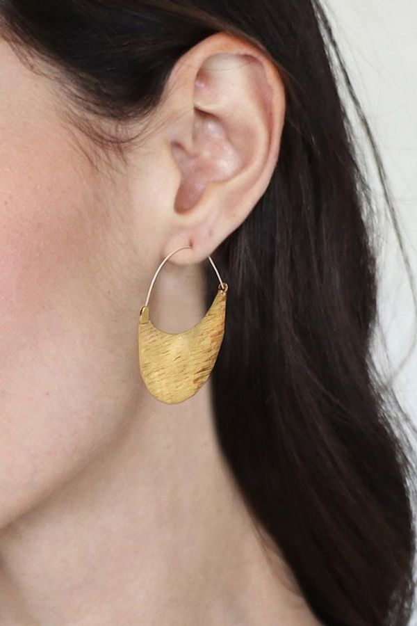 Alternate image for Modern Textured Gold-Plated Crescent-Shaped Hoop Earrings Textured Crescent