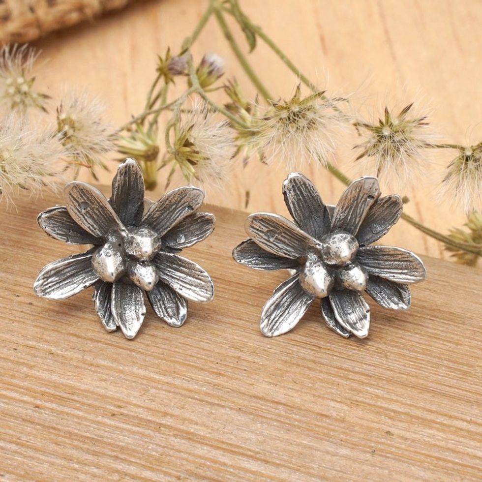 Oxidized and Polished Floral Sterling Silver Button Earrings 'Spring Elite'