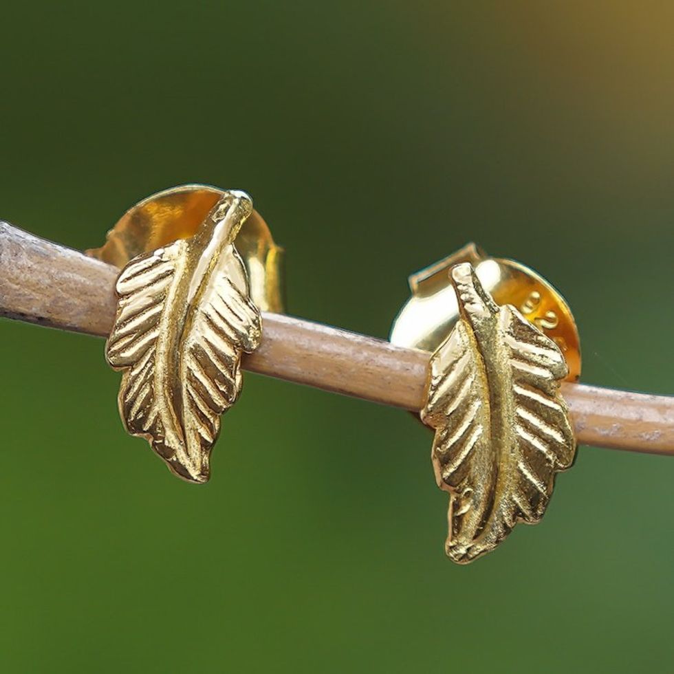 High-Polished 22k Gold-Plated Leafy Stud Earrings 'Triumph in the Forest'