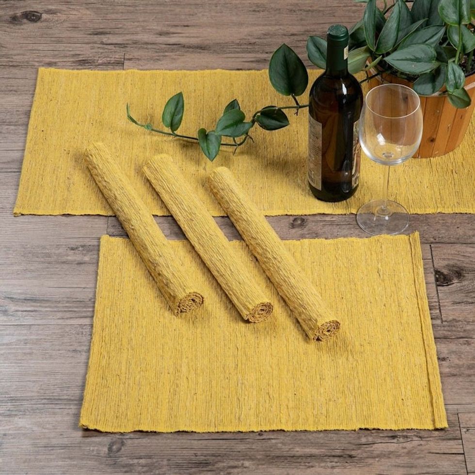 Yellow Cotton Blend Table Runner and Placemats 5 Pieces 'Yellow Aroma'
