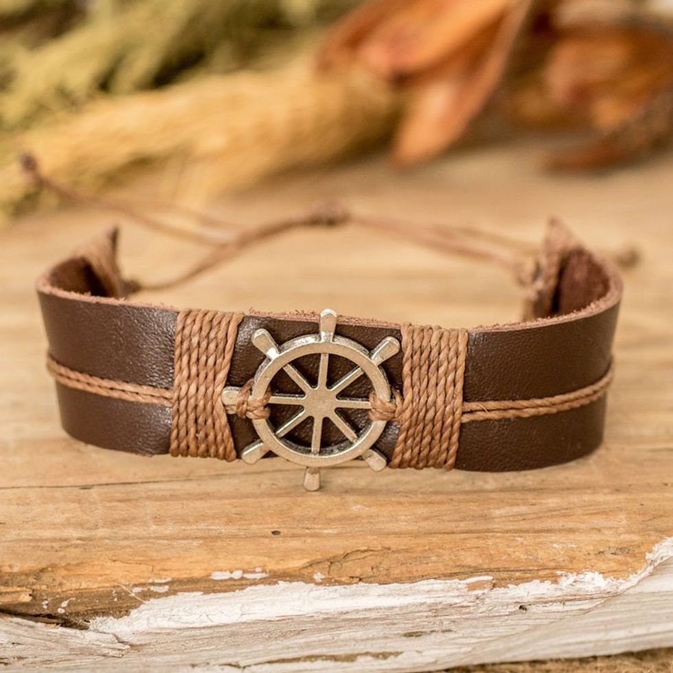 Men's Leather and Stainless Steel Helmsman Pendant Bracelet 'High Seas Helmsman'