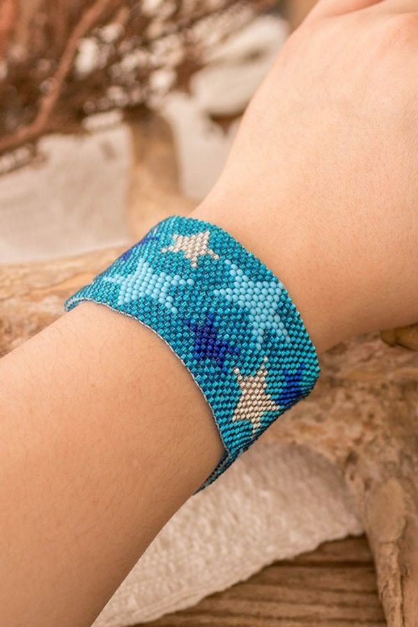 Alternate image for Handmade Glass Beaded Star Wristband Bracelet in Sky Blue Constellation in Sky Blue