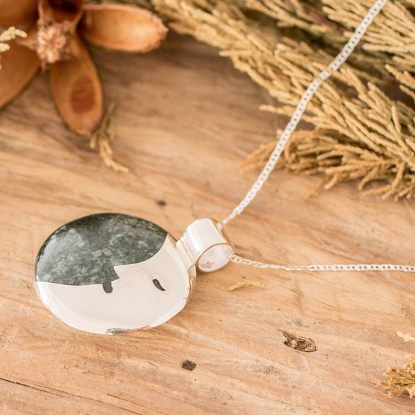 Alternate image for Reversible Moon-Themed Green Jade Pendant Necklace Dreamy Moonlight