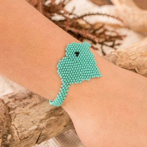 Alternate image for Handcrafted Beaded Heart-Themed Pendant Bracelet in Aqua Aqua Love Inspiration