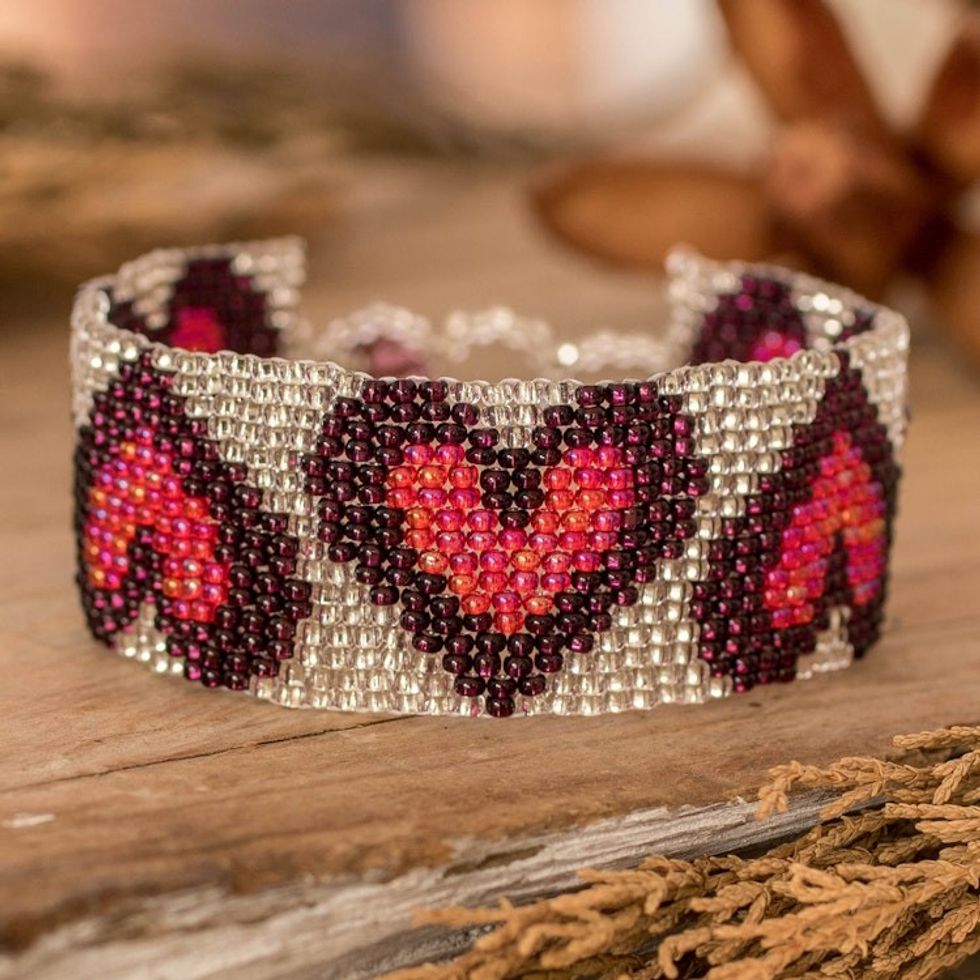 Handmade Red Purple Silver-Hued Heart-Themed Beaded Bracelet 'Purple Queen of Hearts'