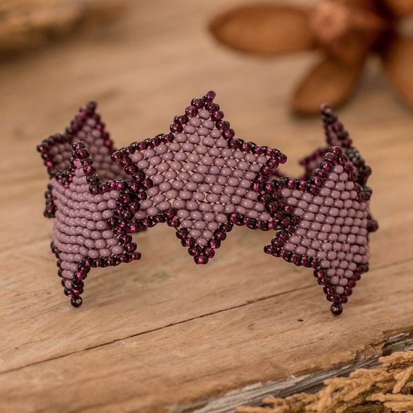 Alternate image for Handcrafted Lilac and Purple Beaded Bracelet with Star Motif Lilac Starlight