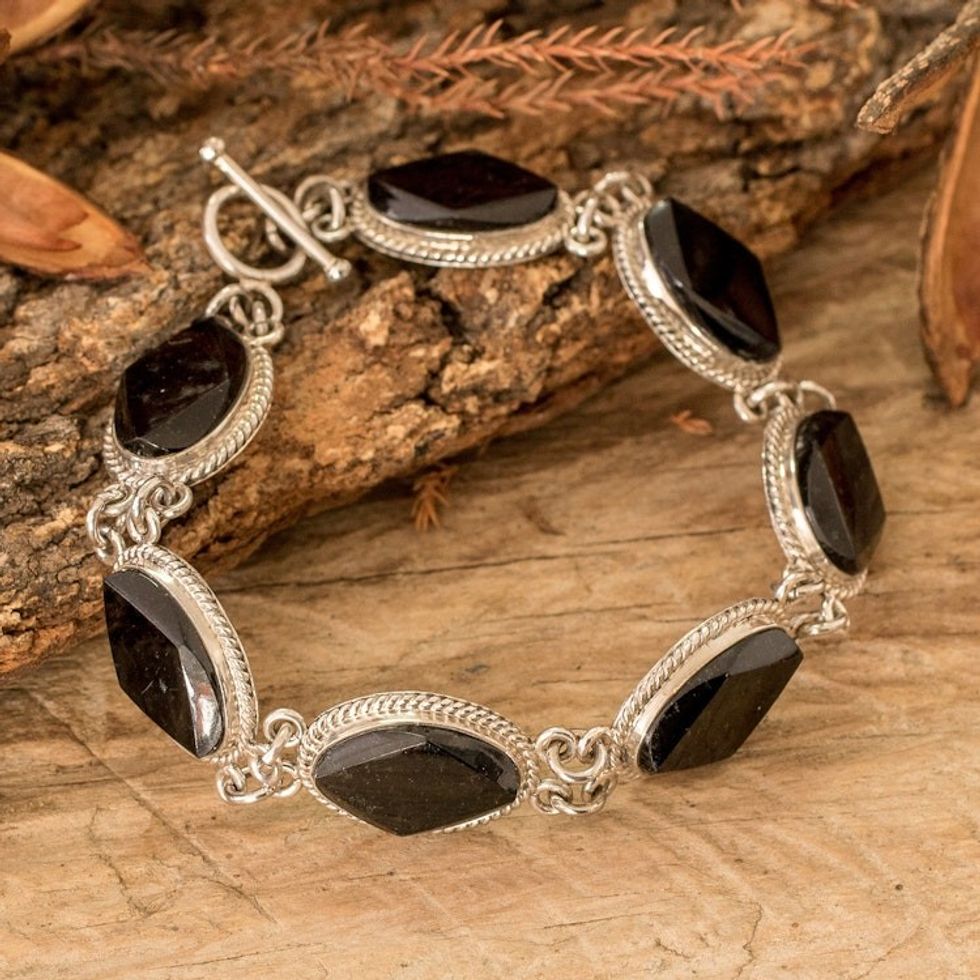 Sterling Silver Link Bracelet with Oval Black Jade Stones 'Faceted Ovals'