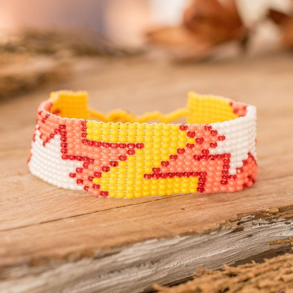 Star-Inspired Glass Beaded Wristband Bracelet in Warm Hues 'Sunrise Blast'