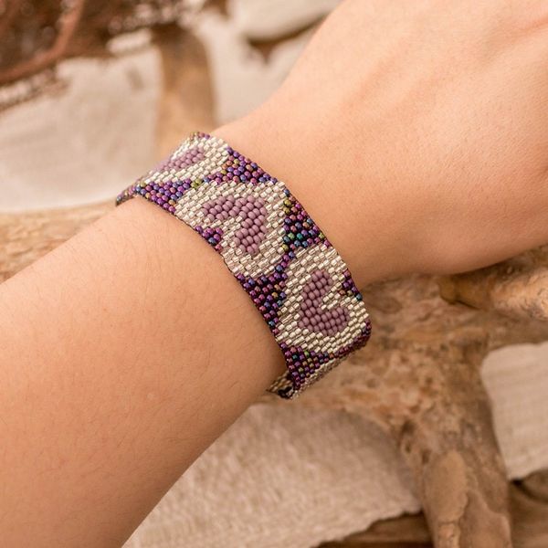 Alternate image for Purple Silver-Toned Heart-Themed Beaded Wristband Bracelet Lilac Queen of Hearts