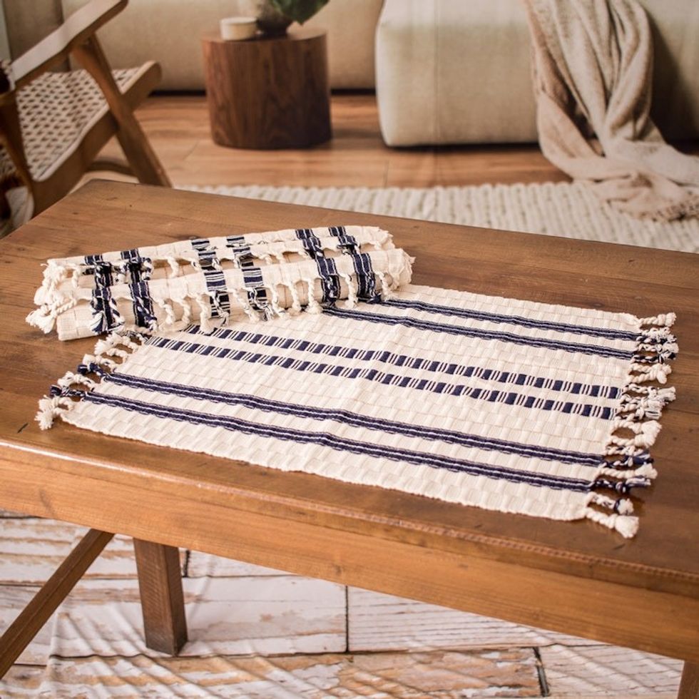 4 Ivory and Blue Handwoven Striped Fringed Cotton Placemats 'Splendid Contrast'