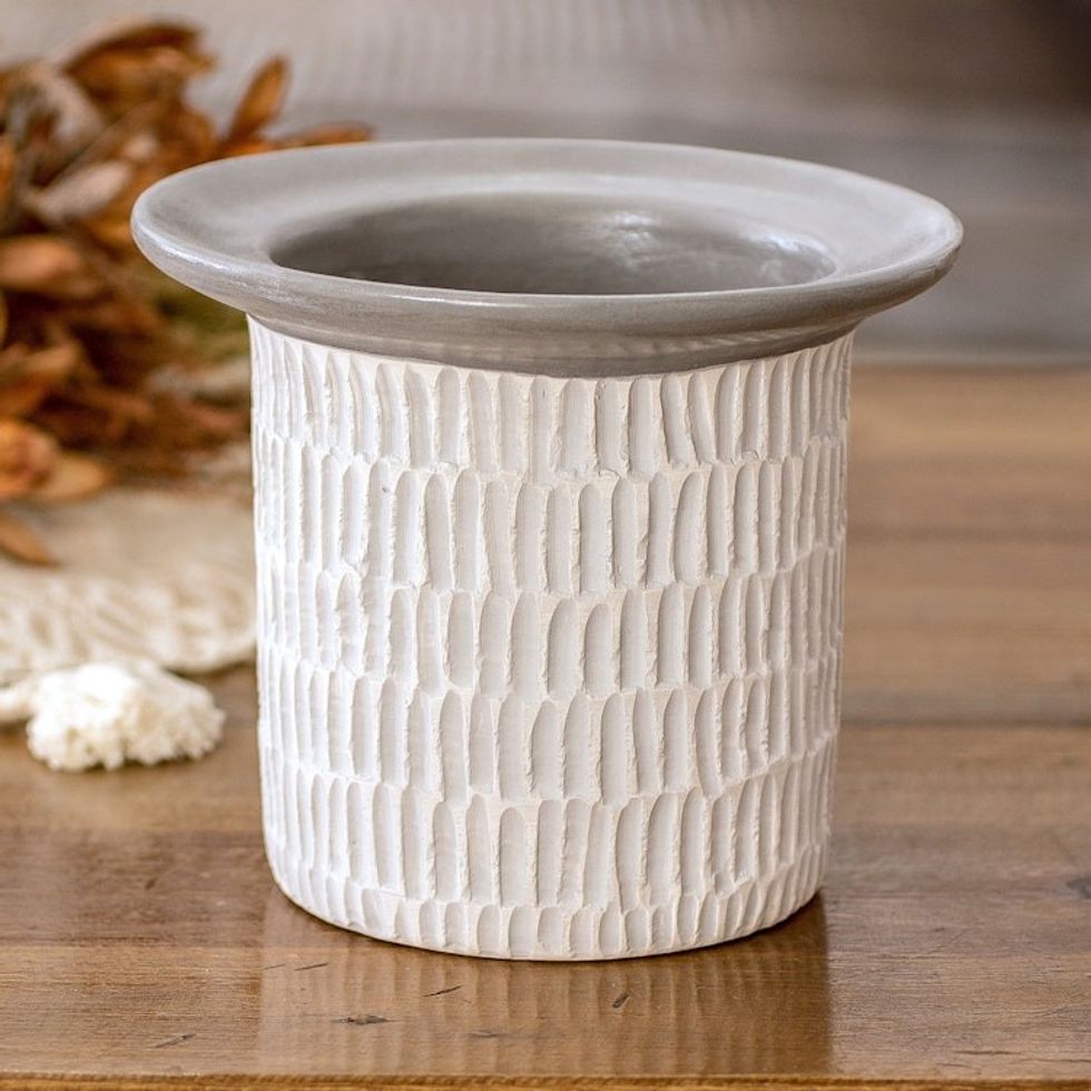 Handcrafted Modern Watertight Ceramic Vase from Guatemala 'Chic Corner in Grey'