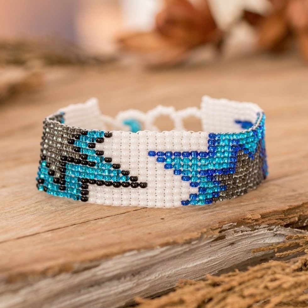 Star-Themed Blue and White Glass Beaded Wristband Bracelet 'Elysian Blast'