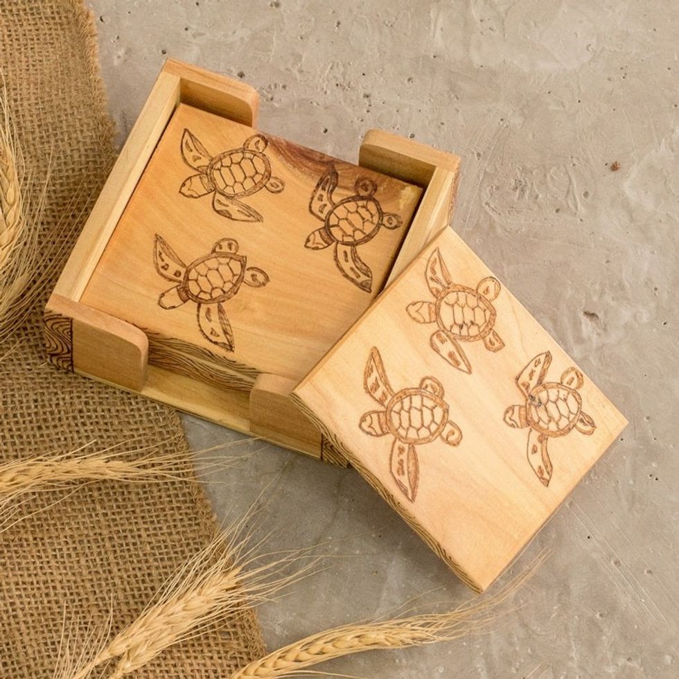 Set of 4 Turtle-Themed Laurel Wood Coasters with Storage Box 'Turtle's Drinks'