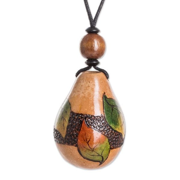 Alternate image for Leaf-Themed Handcrafted Calabash Gourd Pendant Necklace Leafy Scenes