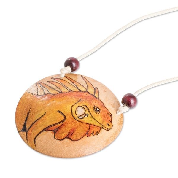 Alternate image for Hand-Painted Calabash Gourd Iguana Pendant Necklace Gentleness Portrayal