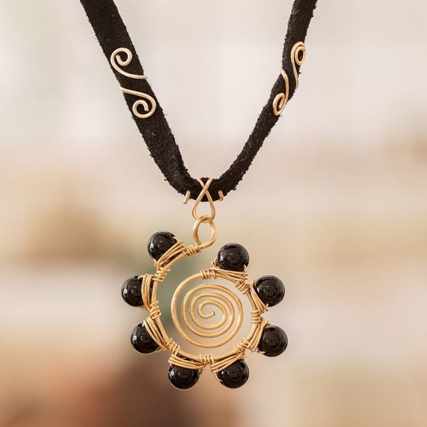Alternate image for Pendant Necklace with Onyx Stones and Twisted Wire Accents Glamor by Night
