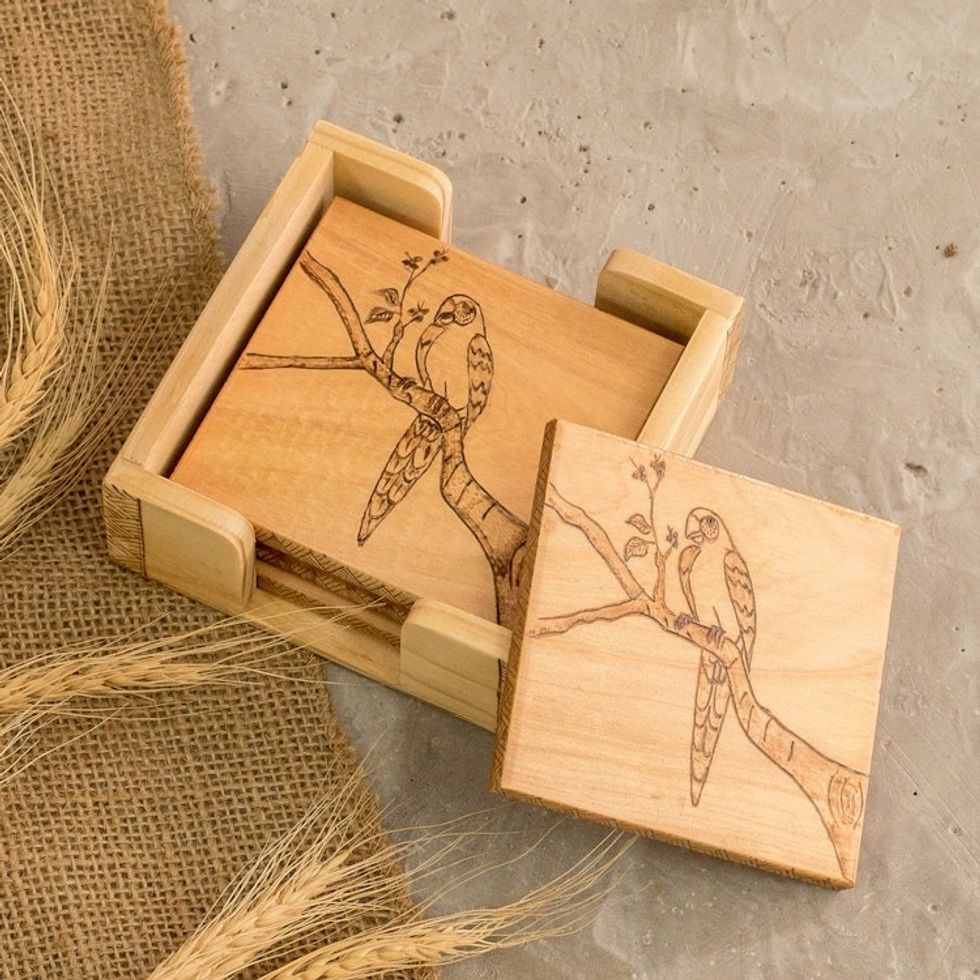 Set of 4 Macaw-Themed Laurel Wood Coasters with Storage Box 'Macaw's Drinks'