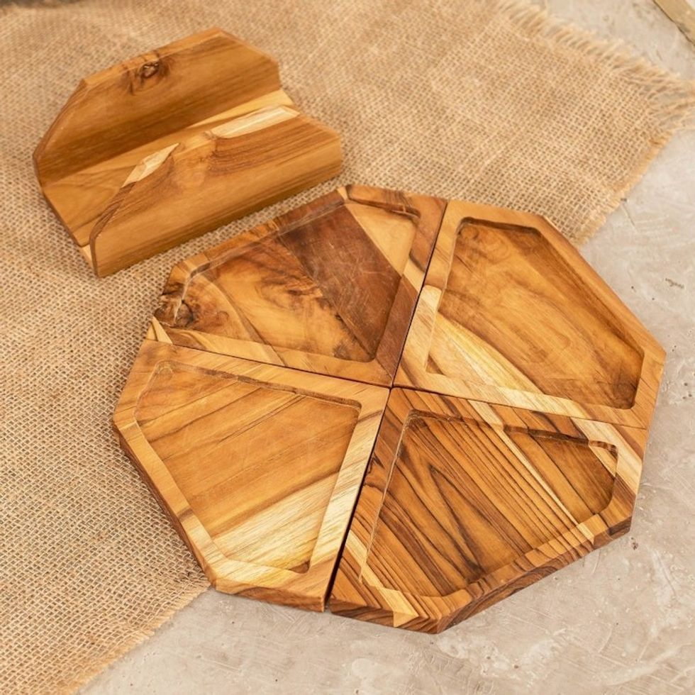 Set of 4 Teak Wood Appetizer Platters with Stand 'Sharing Time'