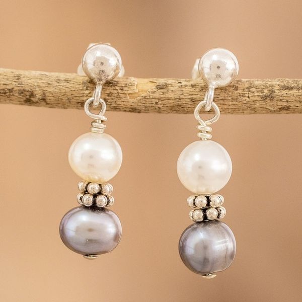 Alternate image for White and Grey Cultured Pearl Dangle Earrings Marine Meditations