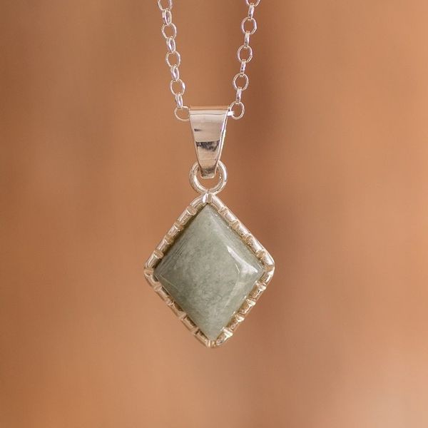 Alternate image for 925 Silver Necklace with Rhombus-Shaped Green Jade Pendant Rhombus in Green