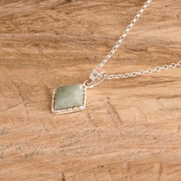 Alternate image for 925 Silver Necklace with Rhombus-Shaped Green Jade Pendant Rhombus in Green