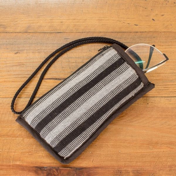 Alternate image for Black and White Cotton Glasses Case Handmade in Guatemala Wintertime