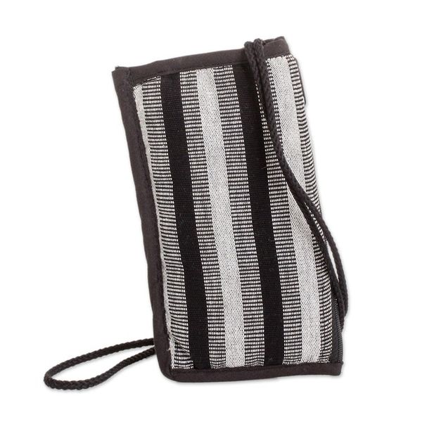 Alternate image for Black and White Cotton Glasses Case Handmade in Guatemala Wintertime