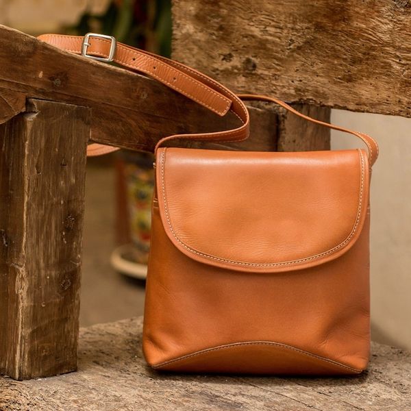 Alternate image for Costa Rican 100 Leather Shoulder Bag with Magnetic Snap Feminine Style