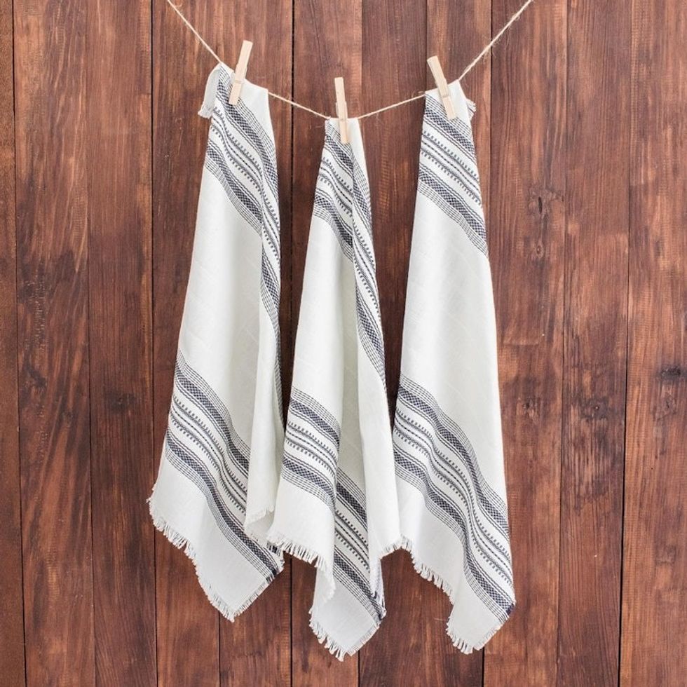 Navy and White Napkins Set of 6 'Culinary Inspiration in Blue'