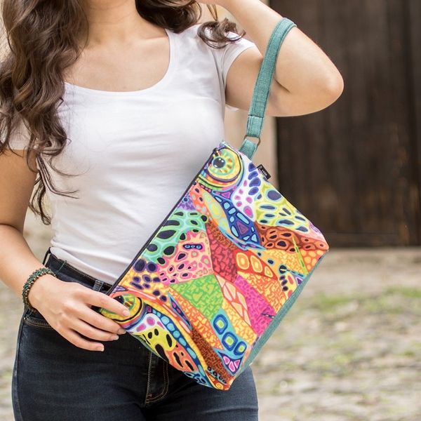 Alternate image for Costa Rican Polyester Wristlet Bag with Tropical Design Wild View