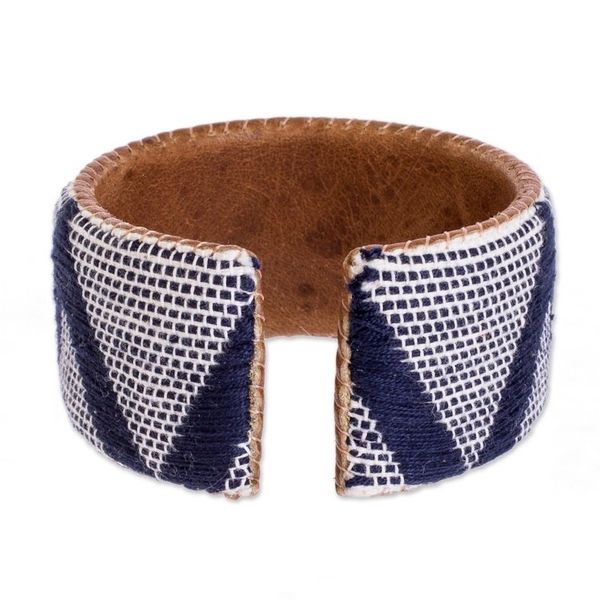 Alternate image for Artisan Crafted Blue and White Bracelet Comalapa Highlands in Blue