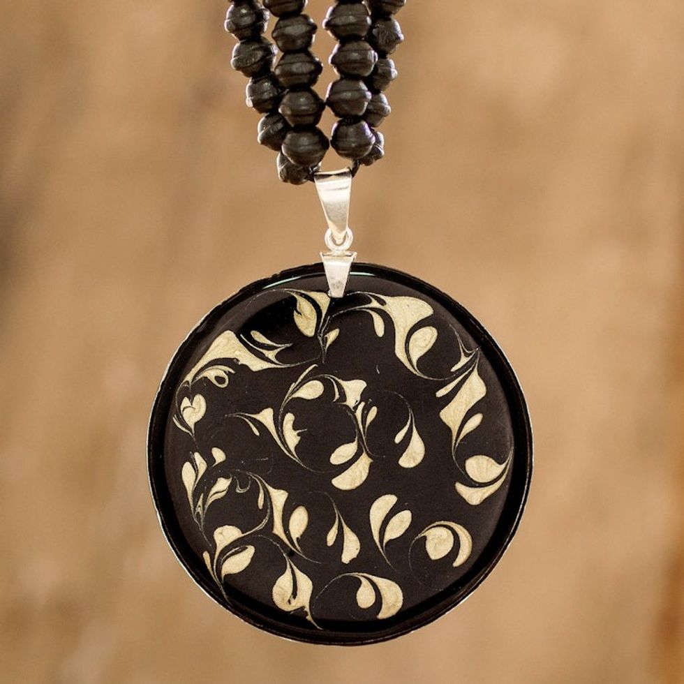 Flower Themed Art Glass Pendant Necklace from Costa Rica 'Bicolor Dream'
