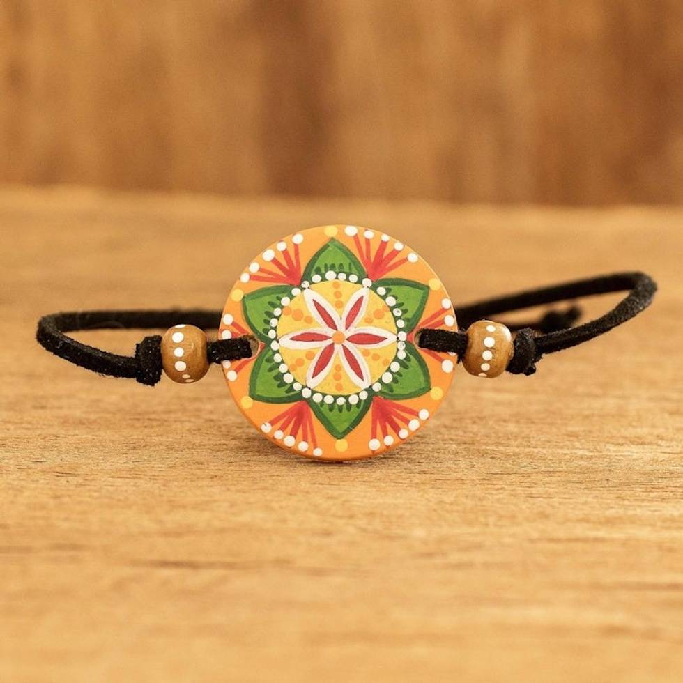 Artisan Crafted Wood Pendant Bracelet 'Vibrant Seed in Green'