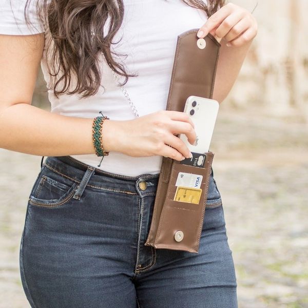 Alternate image for Handcrafted Chocolate Leather Cellphone Wallet Handy Elegance in Chocolate