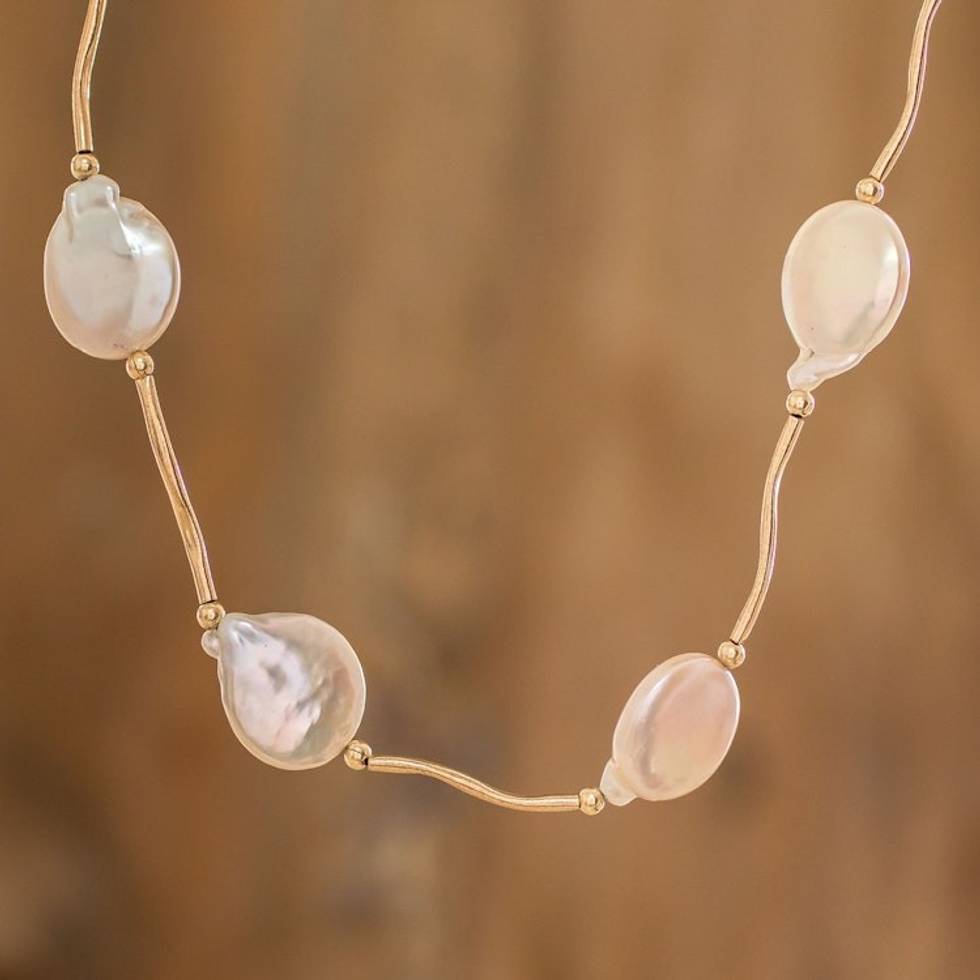 14k Gold Filled Necklace with Cultured Pearls 'Golden Destiny'