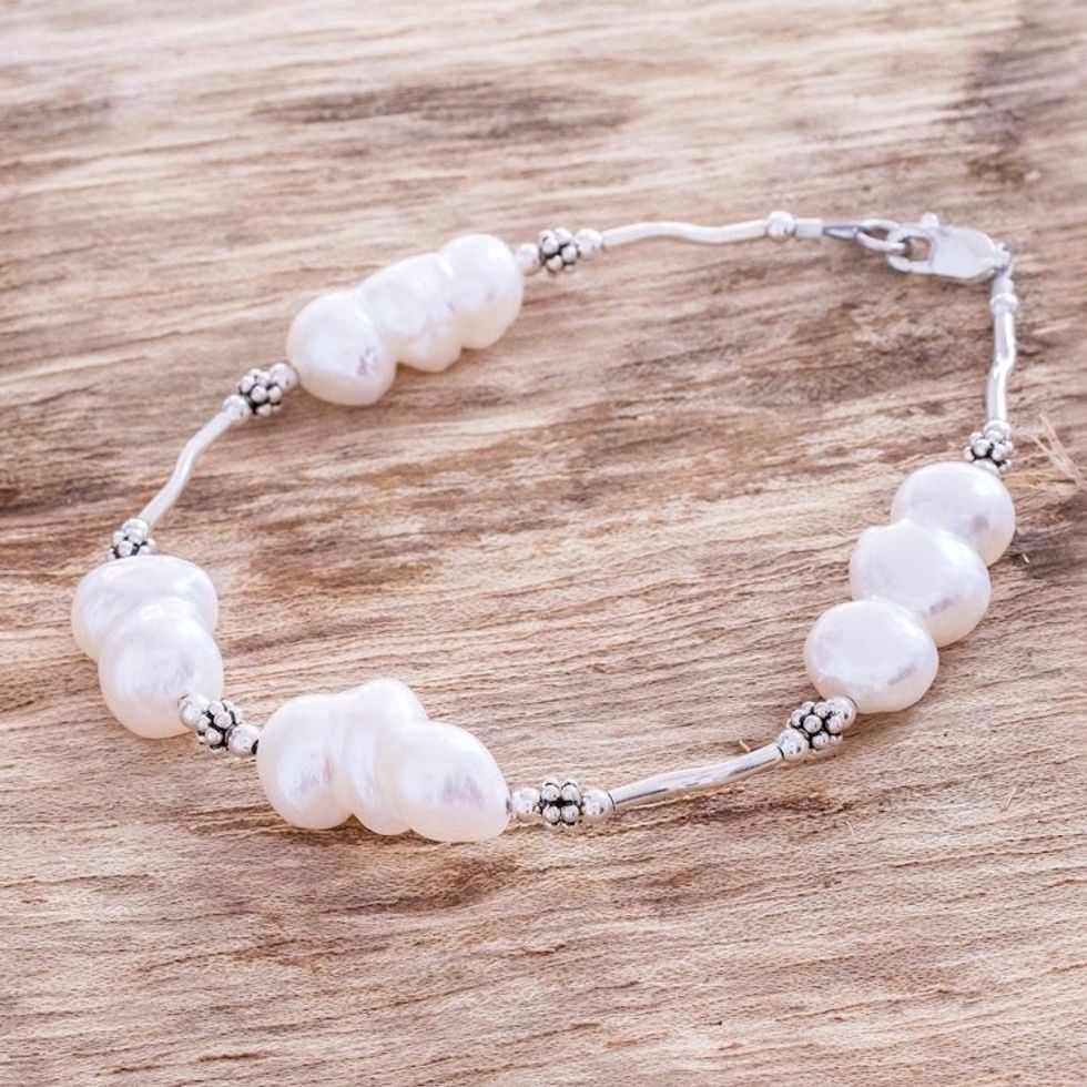 Handmade Baroque Cultured Pearl Bracelet 'Baroque Beauty'