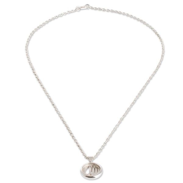 Alternate image for Nicaraguan Artisan Crafted Sterling Silver Pendant Necklace Manik