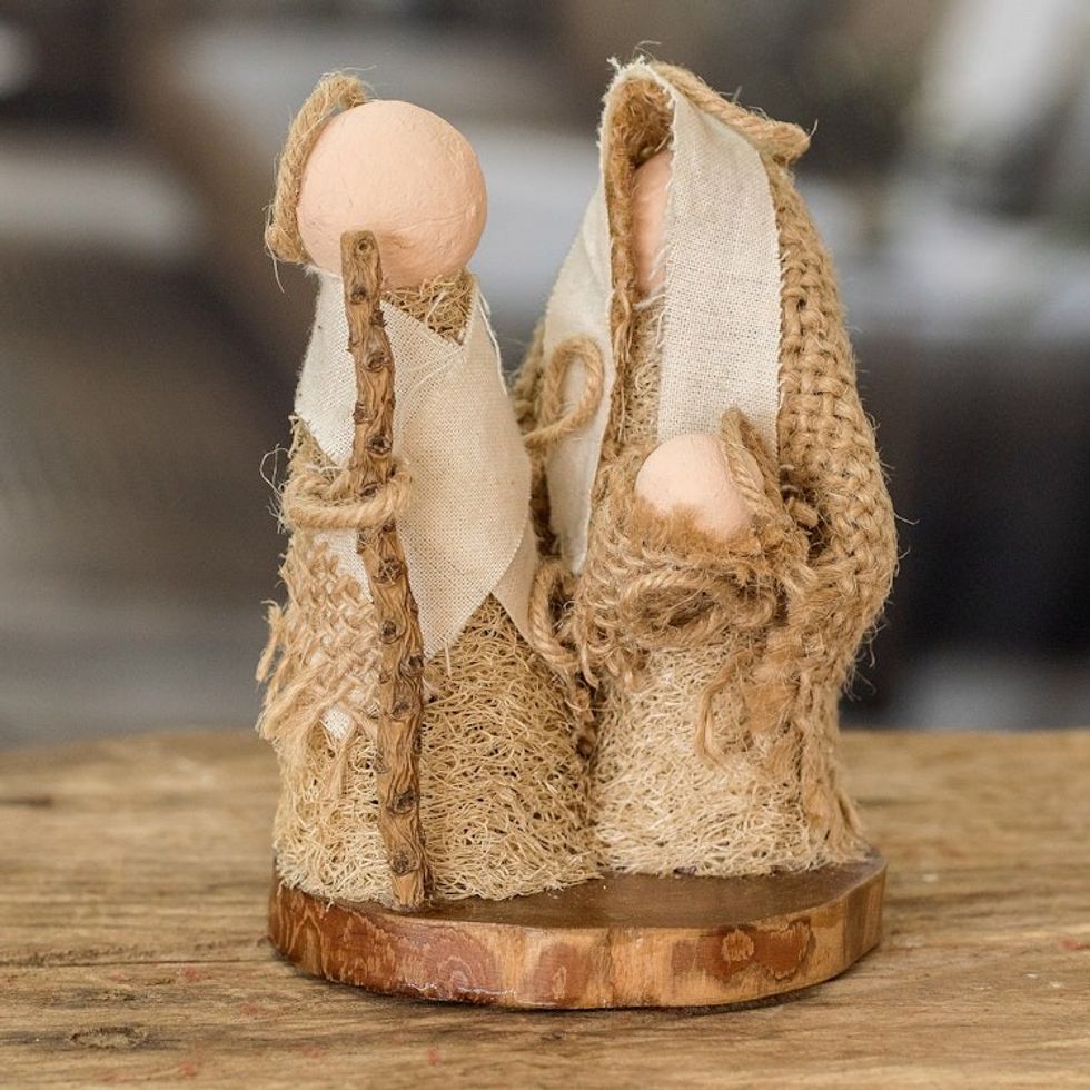 Natural Fiber Nativity Sculpture Handcrafted in El Salvador 'Nativity Harmony'