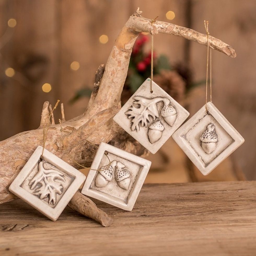 Acorn and Leaf Motif Ceramic Ornaments Set of 4 'Acorns and Leaves'