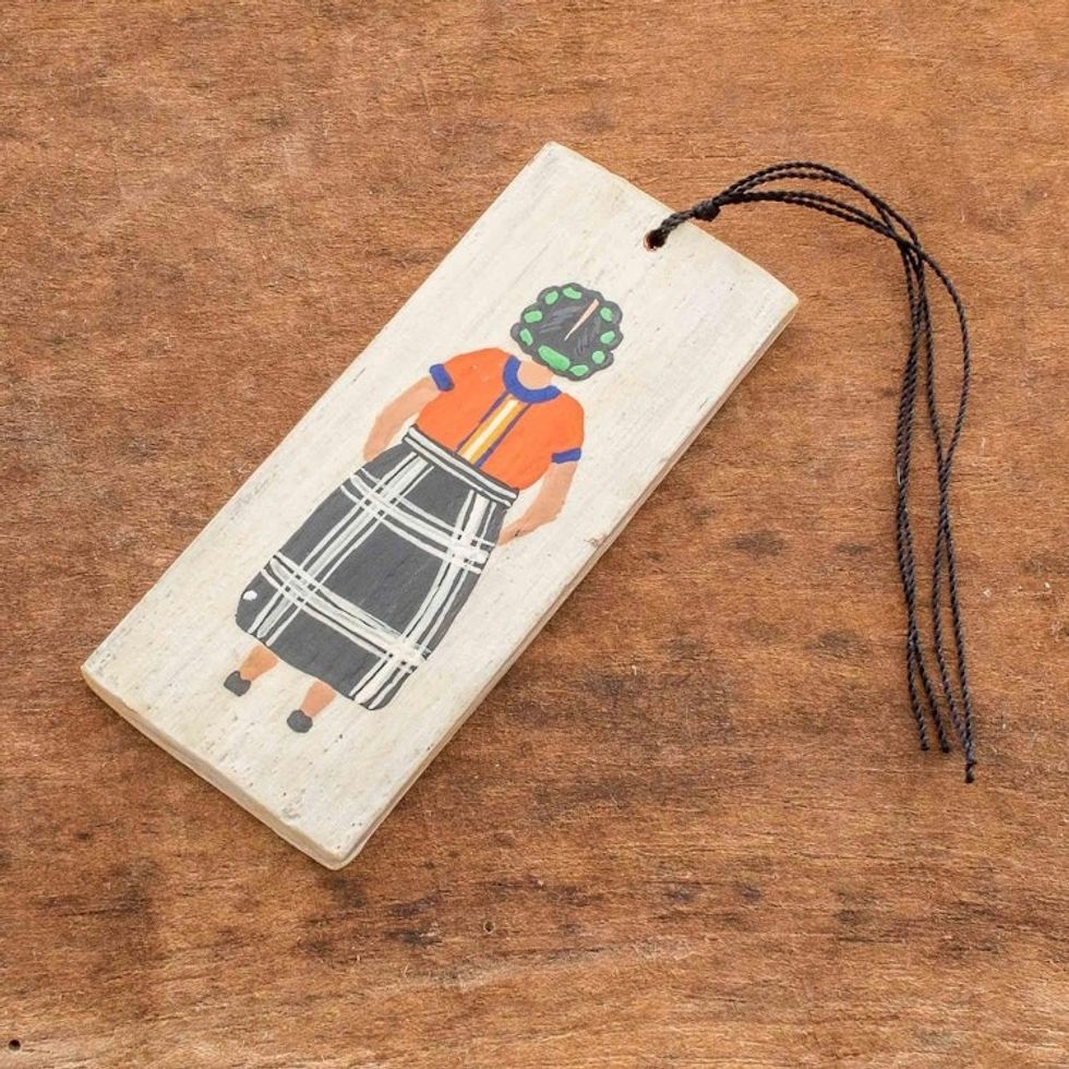 Artisan Crafted Wood Bookmark 'Patzunera'