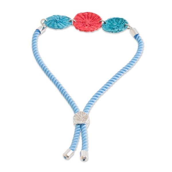Alternate image for Blue and Red Natural Fiber Pendant Bracelet from Honduras Complementary Colors