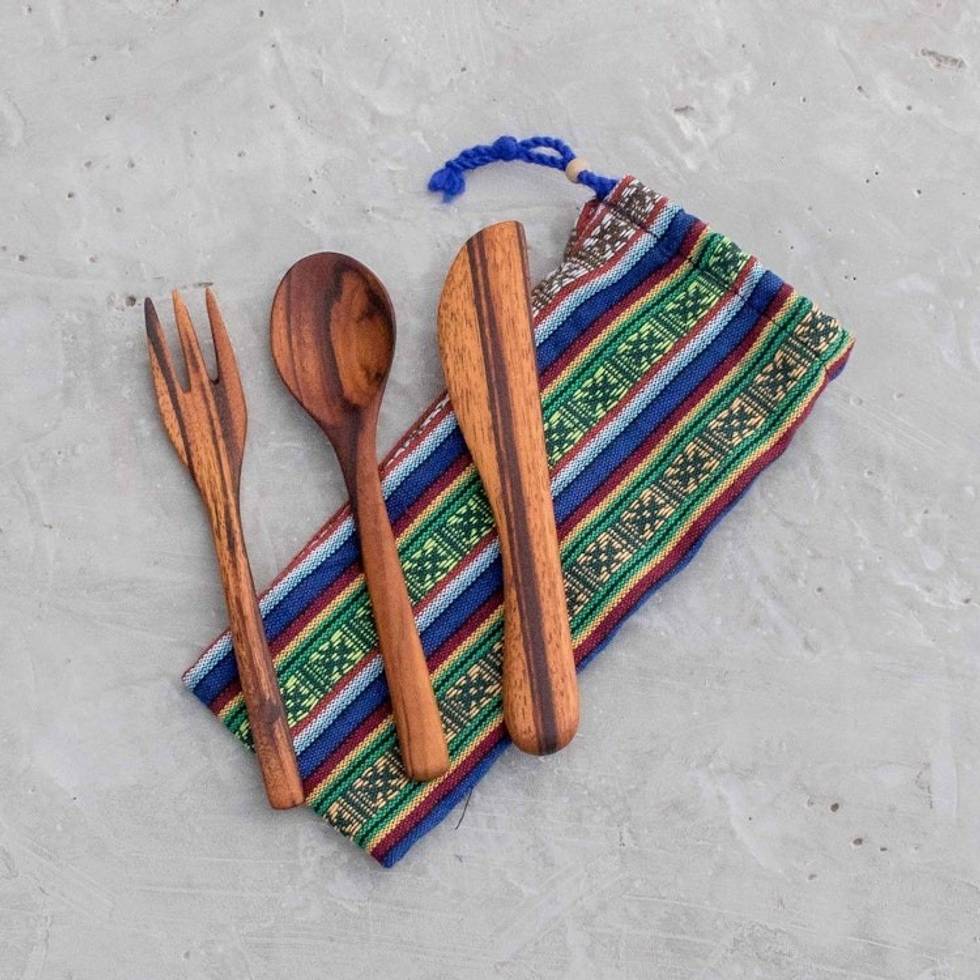 Hand Crafted Wood Utensil Set 3 Pieces 'Dining Out'