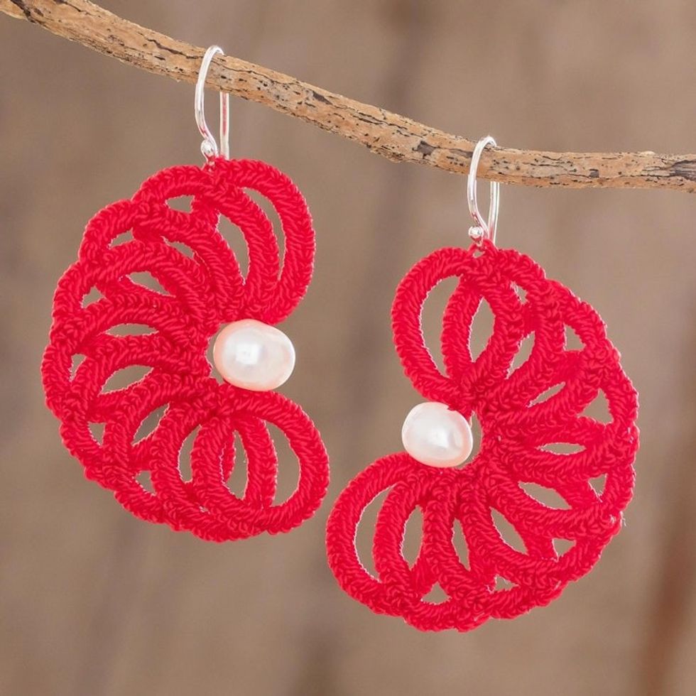 Hand-Tatted Cultured Pearl Dangle Earrings in Poppy 'Poppy Fans'